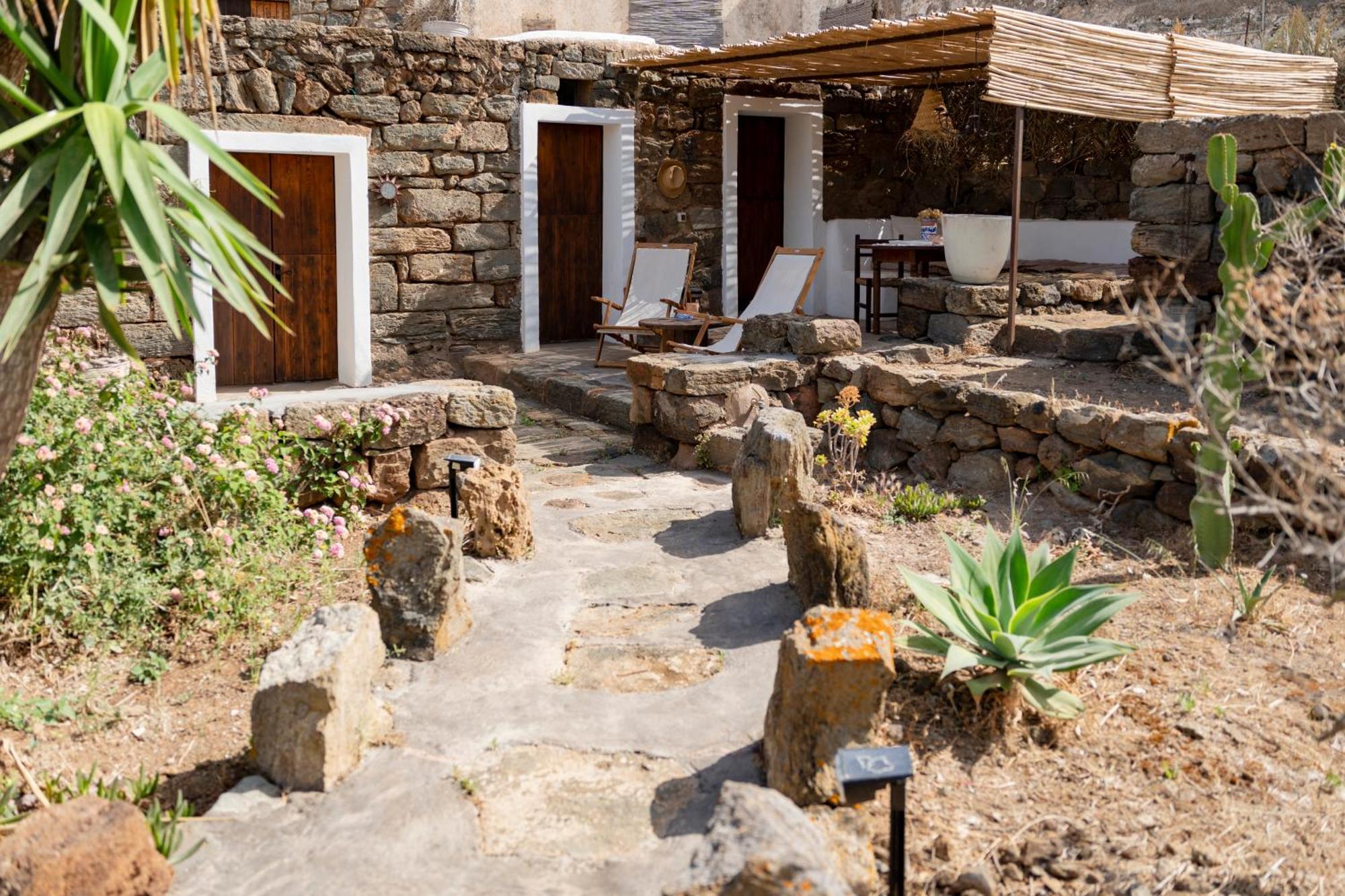 Dammusi Rekale Villa Scauri  Exterior foto